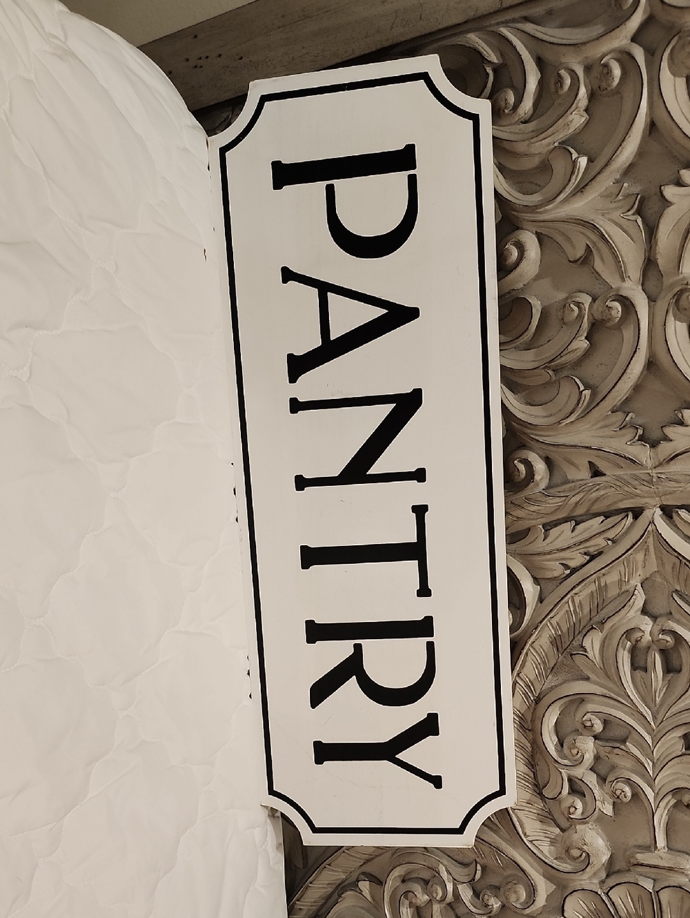 PANTRY Wood Wall Sign - White with Black Lettering